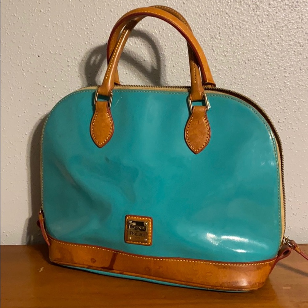 Dooney & Bourke